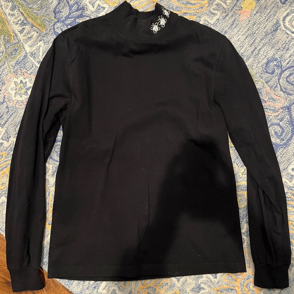 UO Embroidered Mock Neck Long Sleeve Tee